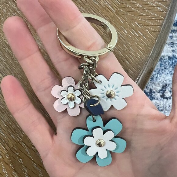 Summer flowers Kate Spade Keychain - Picture 4 of 4